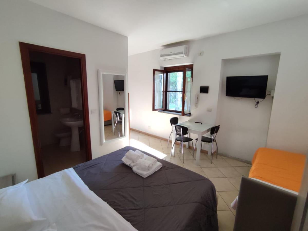Bed and Breakfast Parco d'Arte AltArt Rende Esterno foto
